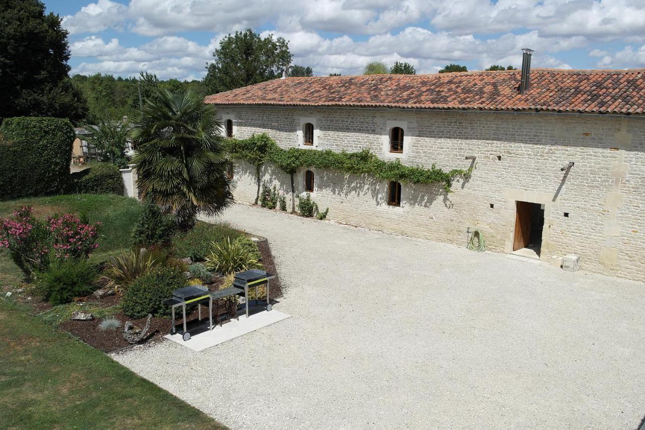Gites Les Grandes Ecures Mons  Esterno foto
