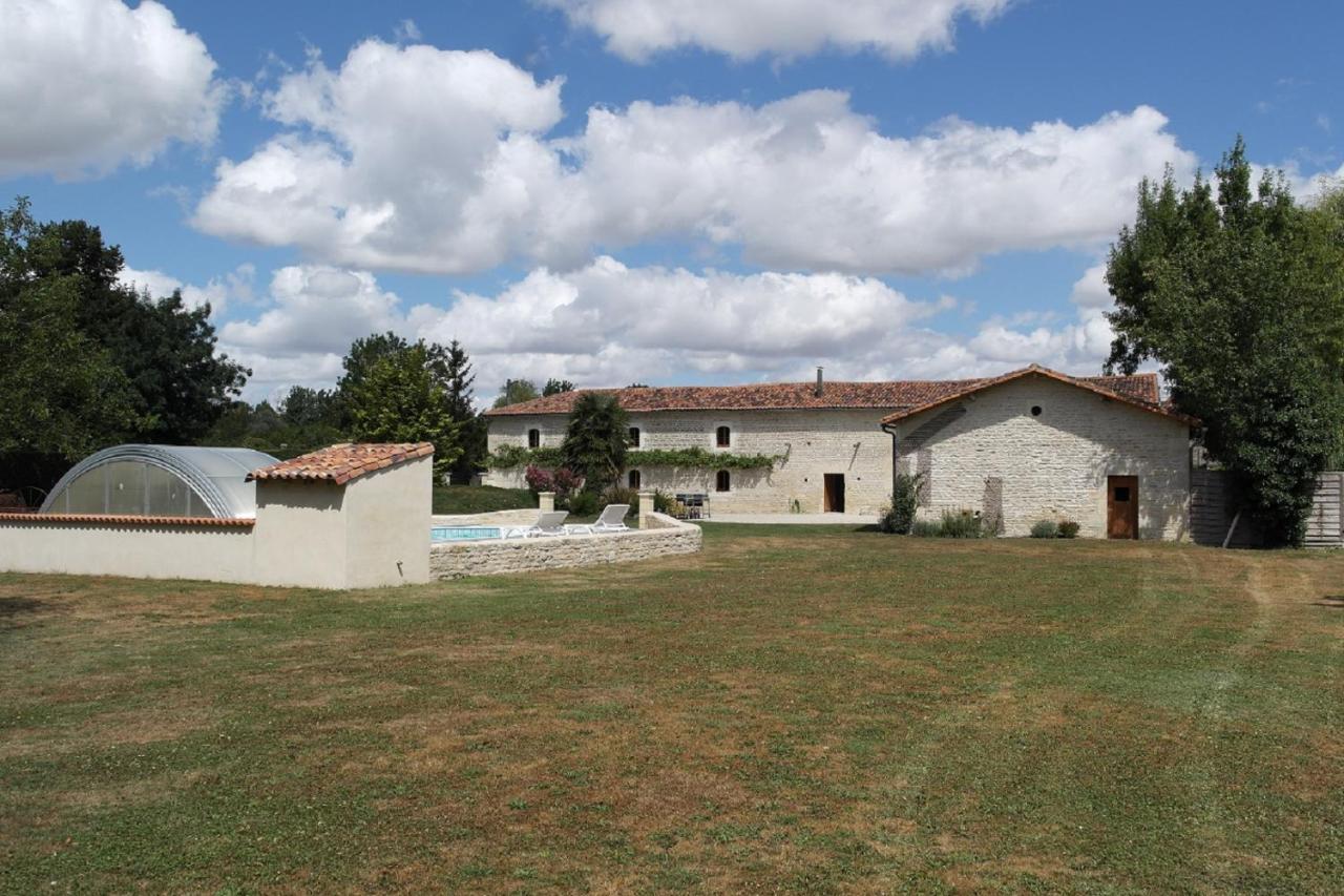 Gites Les Grandes Ecures Mons  Esterno foto